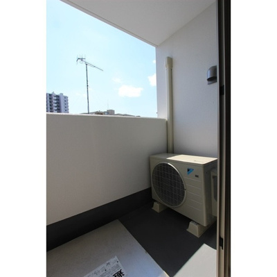 【バルコニー】