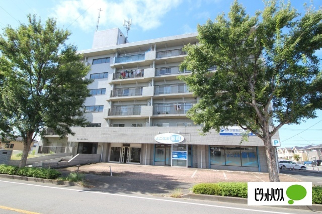 ファーストタウン