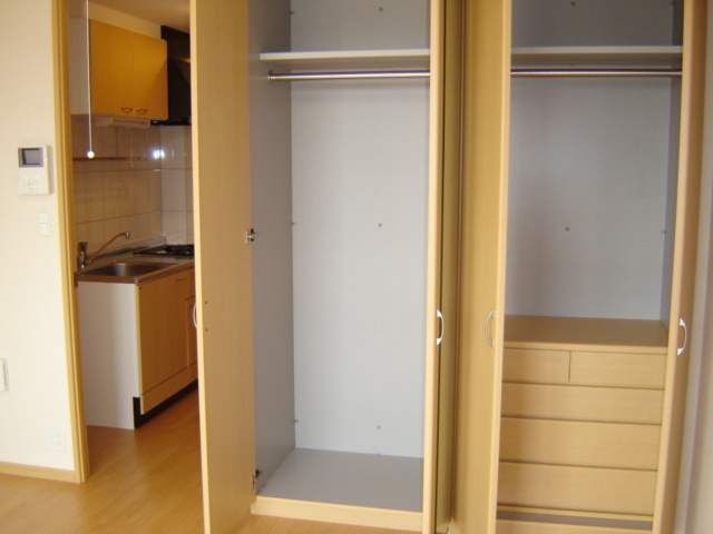 ６８シェルルの内装|洋室