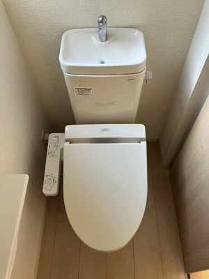 【トイレ】 | ふじみ野市大原１丁目戸建て | ２階トイレ　内装前