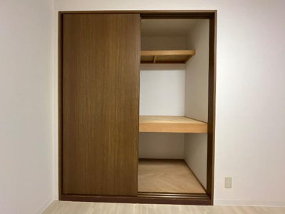 【収納】 | プレジデント岩沼 | 中洋室収納