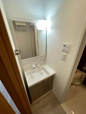 MAXIV南砂町DUEの独立洗面台