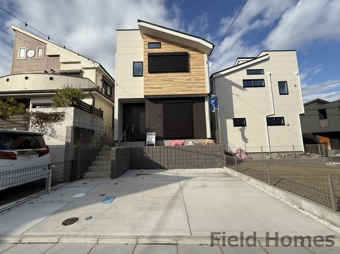 茅ヶ崎市平和町新築戸建て　1期1号棟