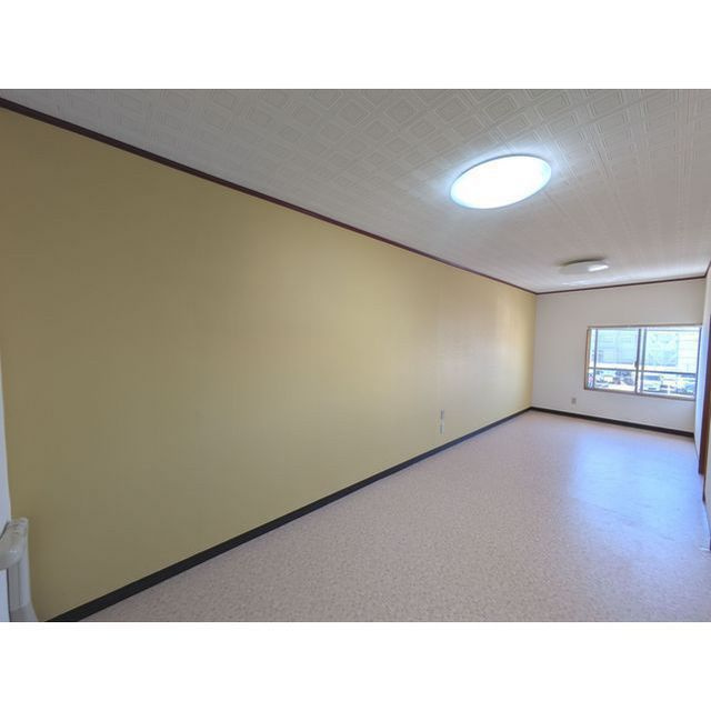 ラ・ファミリア-kawanone-の内装