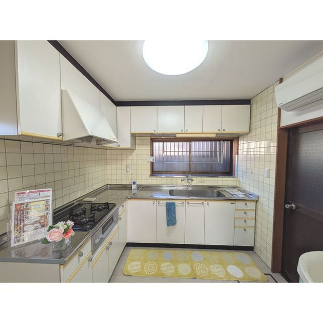 ラ・ファミリア-kawanone-のキッチン