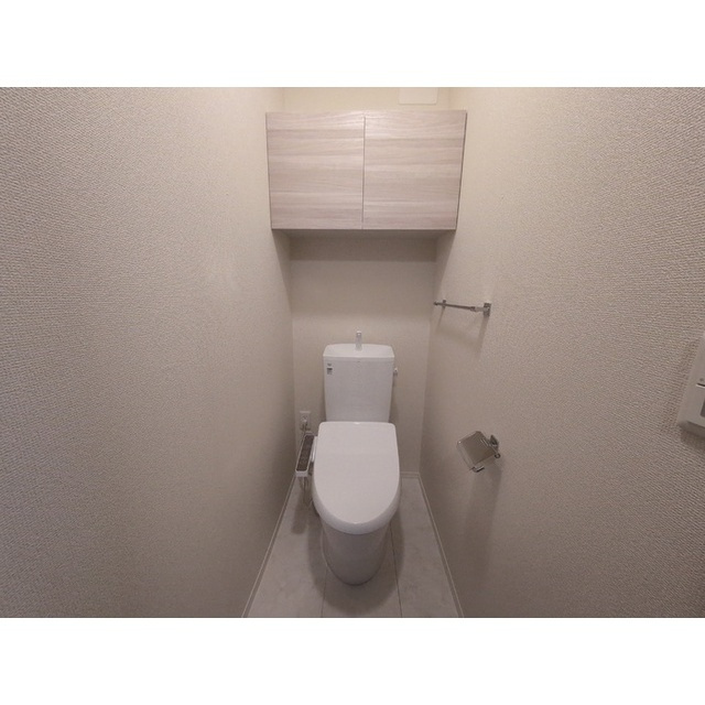 岐阜市福光東３丁目のアパートのトイレ