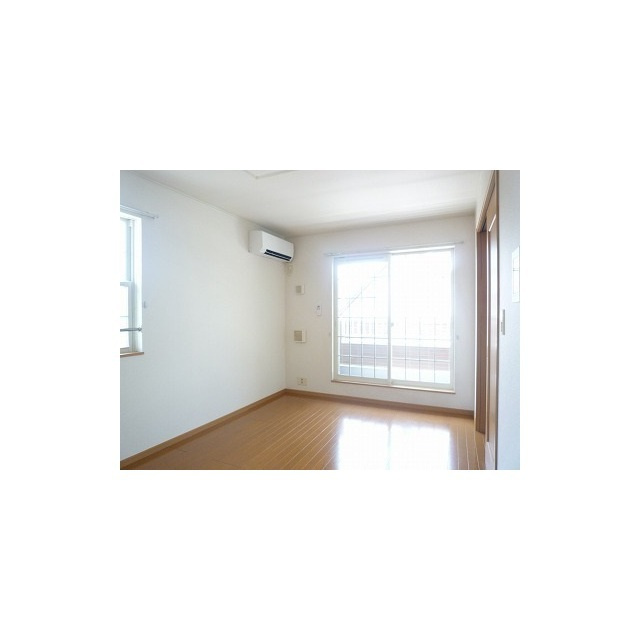 メゾン・ド・ソレイユの居間・リビング