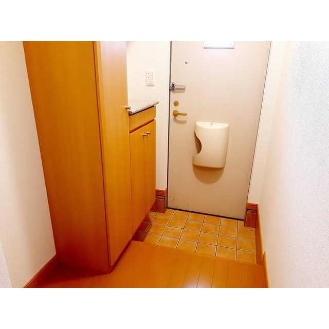 メゾン・ド・ソレイユの玄関