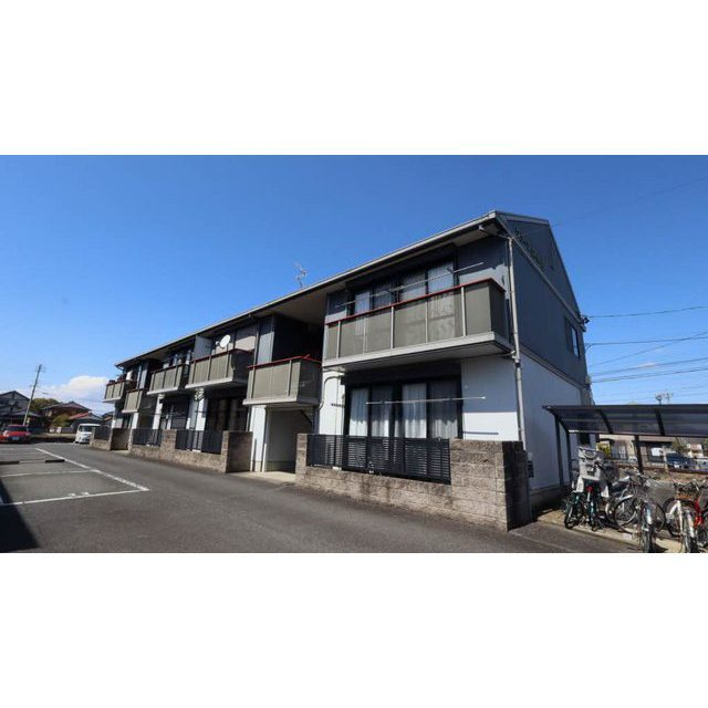 岐阜市切通６丁目のアパートの外観