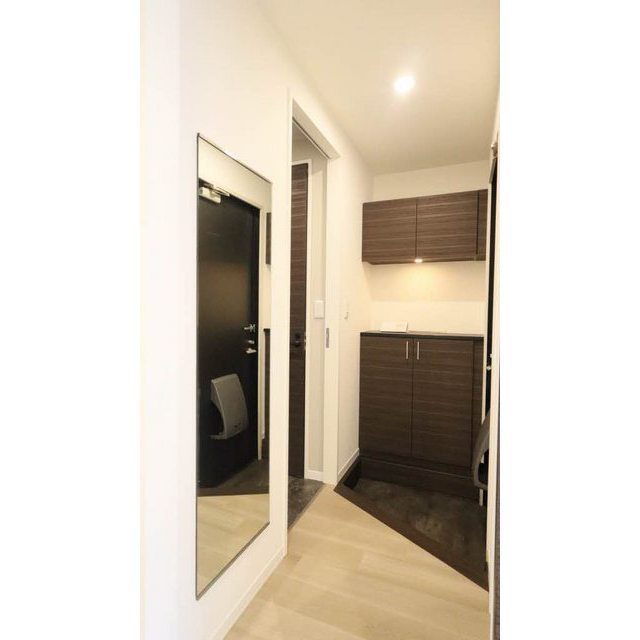 岐阜市切通６丁目のアパートの玄関