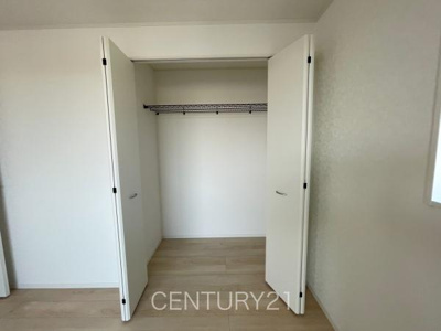 【収納】 | 前橋市下細井町第１０（２号棟） | ハンガーパイプ付きクローゼットです。