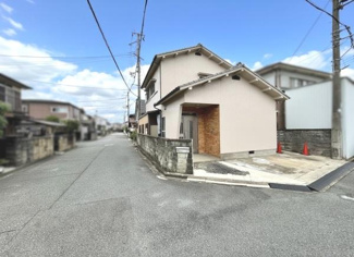 【前面道路含む現地写真】