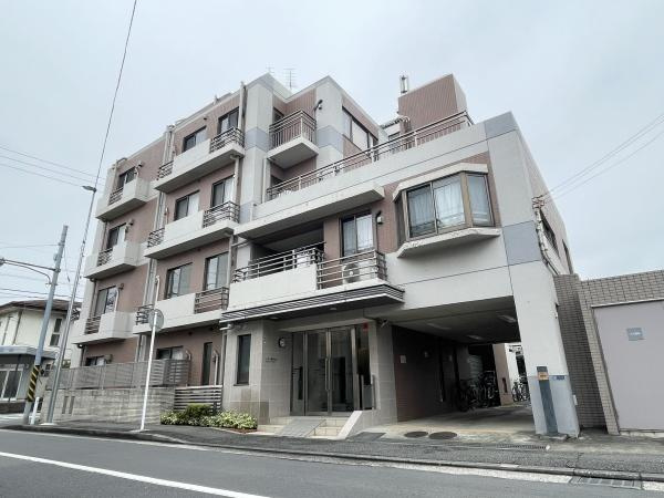 ヒルズ武蔵中原ウエストウィングの外観|日が当たり、あたたかながらもスタイリッシュなたたずまいです！