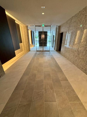 【エントランス】 | プレド・ラガール