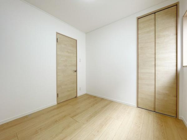 【洋室】 | 使い勝手の良いお部屋なので、お好みのお部屋を作ってみましょう！