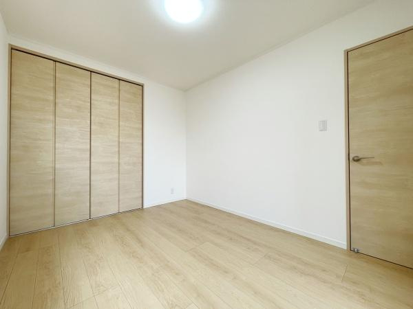 【洋室】 | 趣味のお部屋にするのもありですね♪