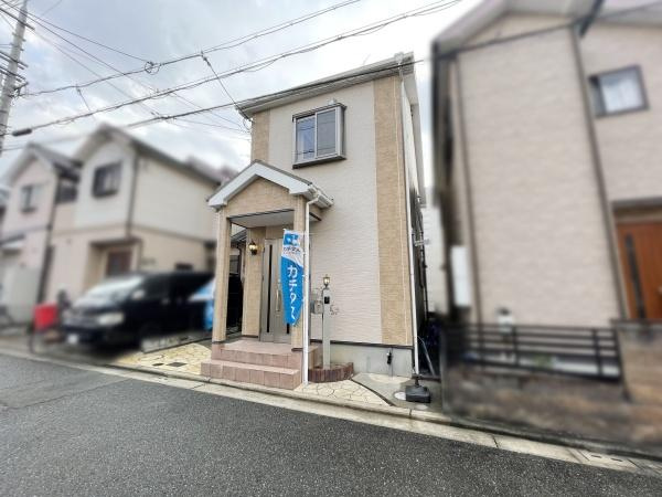 【前面道路含む現地写真】 | 全面道路：幅員約6.7ｍ！前面道路は交通量も少なく、安心してお住まい頂けます!