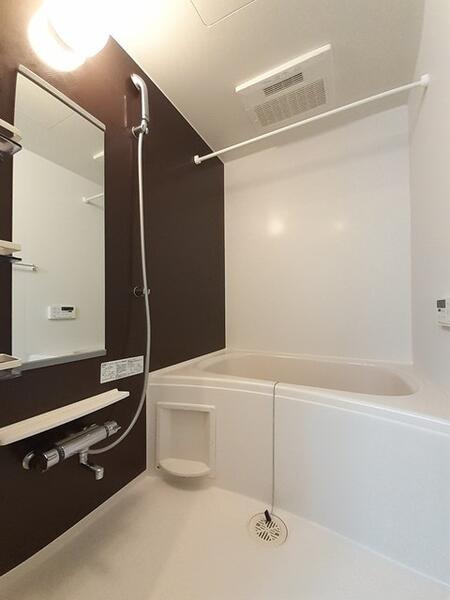 セレーノ　Ｂの浴室