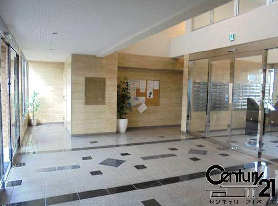 イングス郡山グレースのエントランス|■現地撮影写真■明るく広々としたエントランスです！