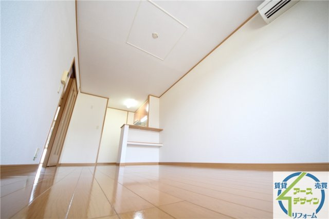 グリーン・ロード尾上Ⅰの居間・リビング|※類似写真