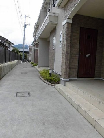 フェルト　プラース　Ａのエントランス