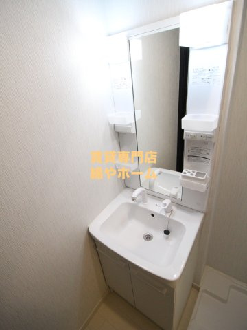 アドラブールの洗面所|コンパクトで使いやすい洗面所