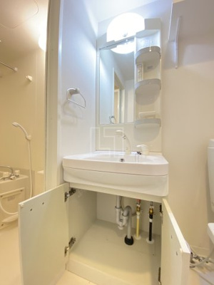 【独立洗面台】 | LUXE難波EAST | LUXE難波EAST（ラグゼ難波イースト）　独立洗面台