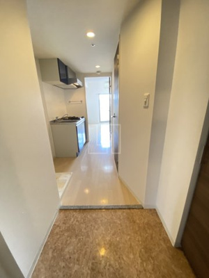 【玄関】 | LUXE難波EAST | LUXE難波EAST（ラグゼ難波イースト）　玄関