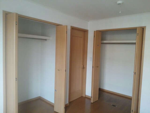 プレシャスコートＫ東松江Ⅱの収納