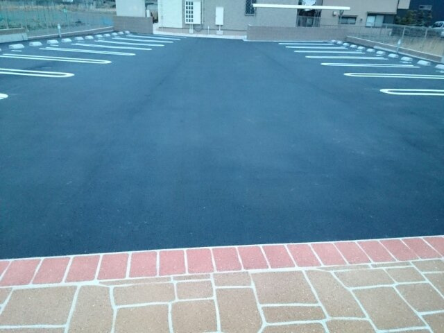 グランデ・フォルテ木ノ本の駐車場