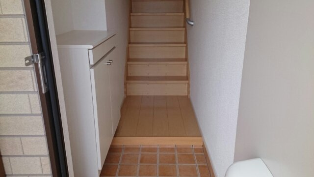 ビーネⅠの玄関