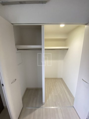 【収納】 | サン・マルベリー扇町 | サン・マルベリー扇町　ウォークインクローゼット