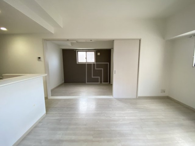 【居間・リビング】 | サン・マルベリー扇町 | サン・マルベリー扇町　リビング・ダイニングスペース