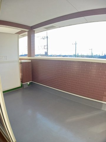 エムパレス　前橋のバルコニー