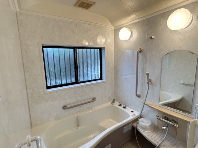 富岡町第住町中古戸建の浴室