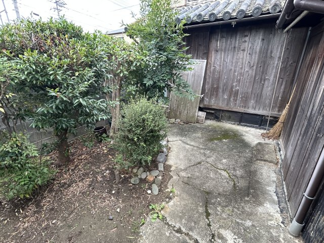 富岡町第住町中古戸建の庭