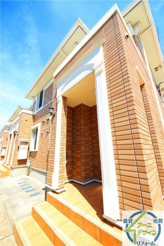 アドバンス昌のエントランス