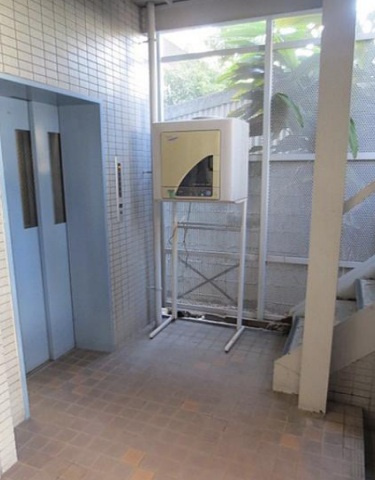 大阪市西区千代崎１丁目の店付住宅