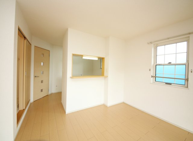 フラワーの洋室