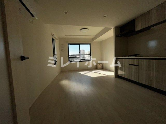 WHARF蒲田westの居間・リビング