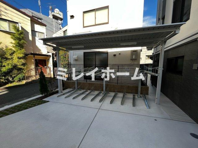 WHARF蒲田westのエントランス