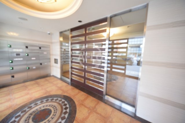 LUXE難波EASTのエントランス|LUXE難波EAST（ラグゼ難波イースト）　エントランス