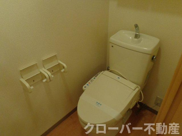 サンタクララのトイレ|シャワー付トイレ