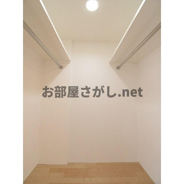 ＭＯＤＵＬＯＲ祐天寺【駅近／2026年1月入居可】の収納|たっぷりとした収納スペースです