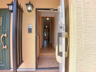 【玄関】 | セレンディップハウスⅡＡ | シンプルで使いやすい玄関です
