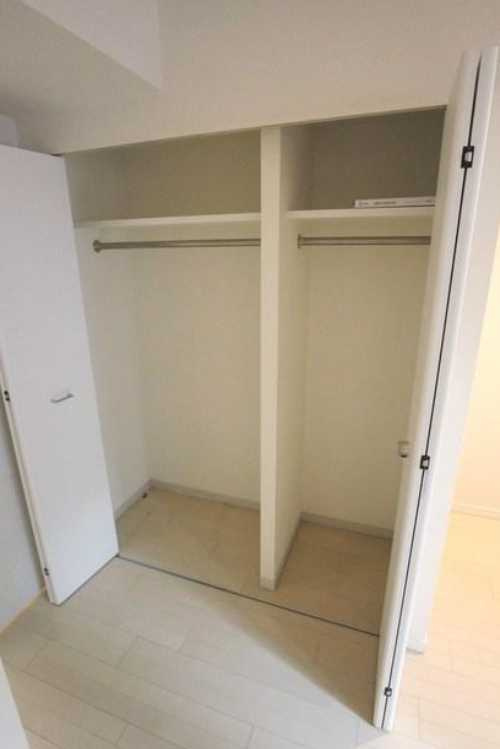 グランドコンシェルジュ用賀アジールコート　ネット無料　分譲賃貸　角部屋の収納