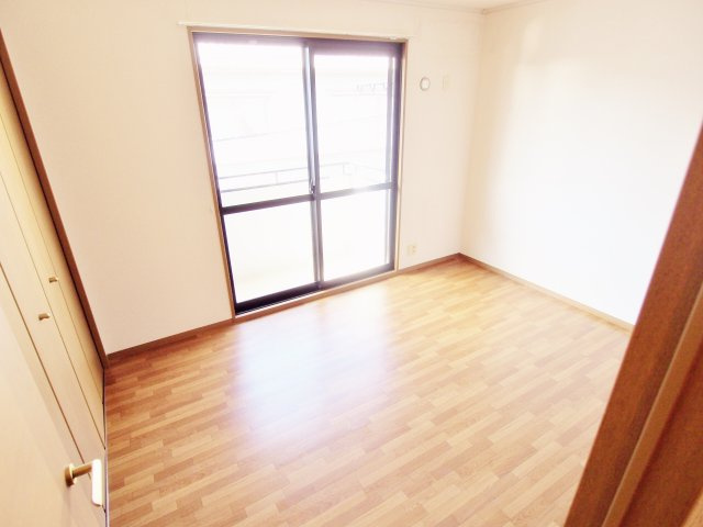 ファミーユ浦田壱番館の寝室