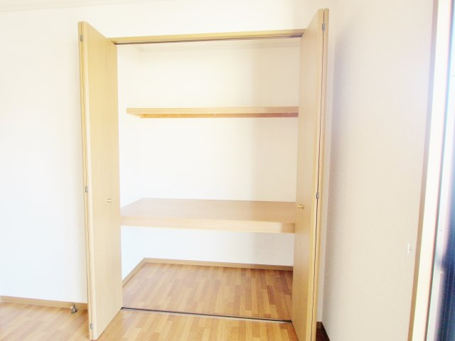 ファミーユ浦田壱番館の収納