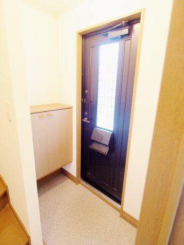 ファミーユ浦田壱番館の玄関