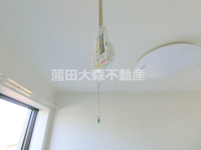 WHARFワーフ蒲田westの設備|取外し可能な室内物干し！